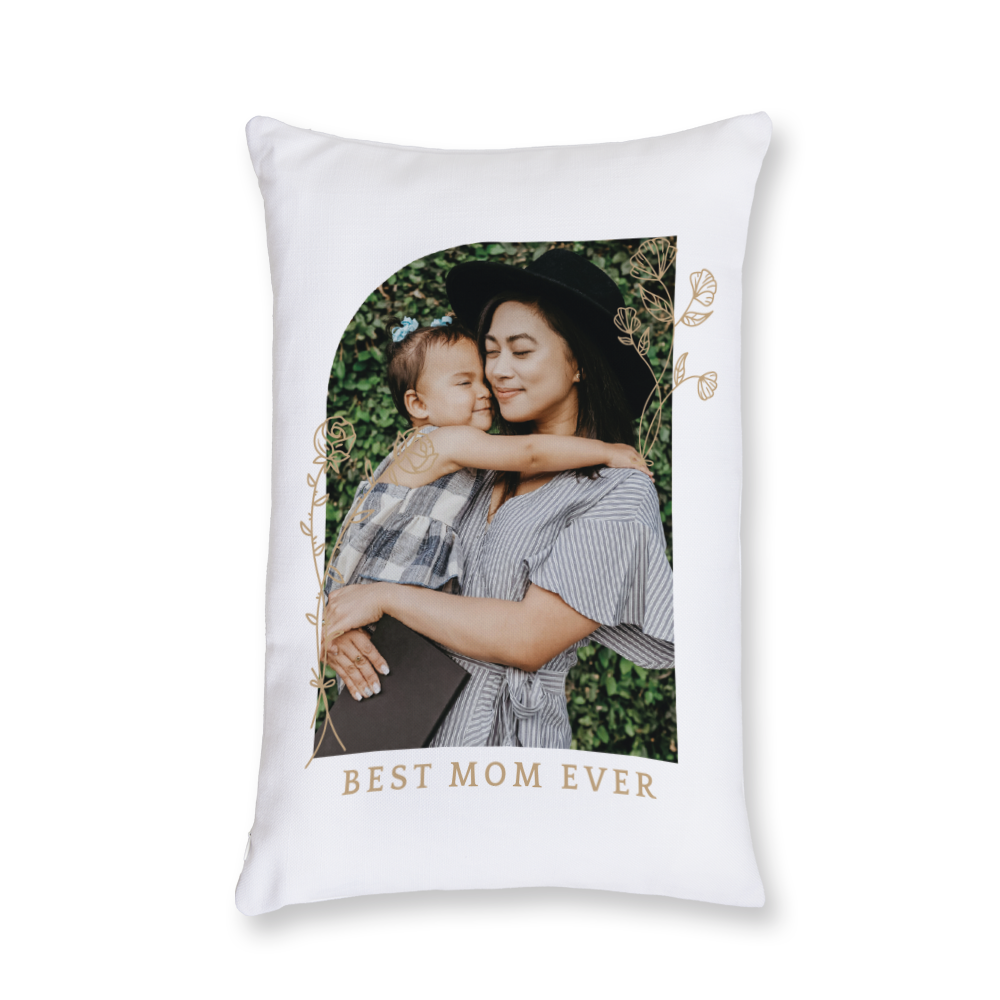 best-mom-ever-photo-upload-throw-pillow