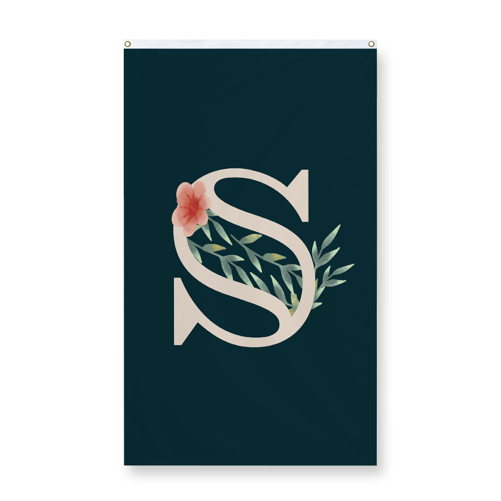 floral-watercolor-letter-s-display-flag