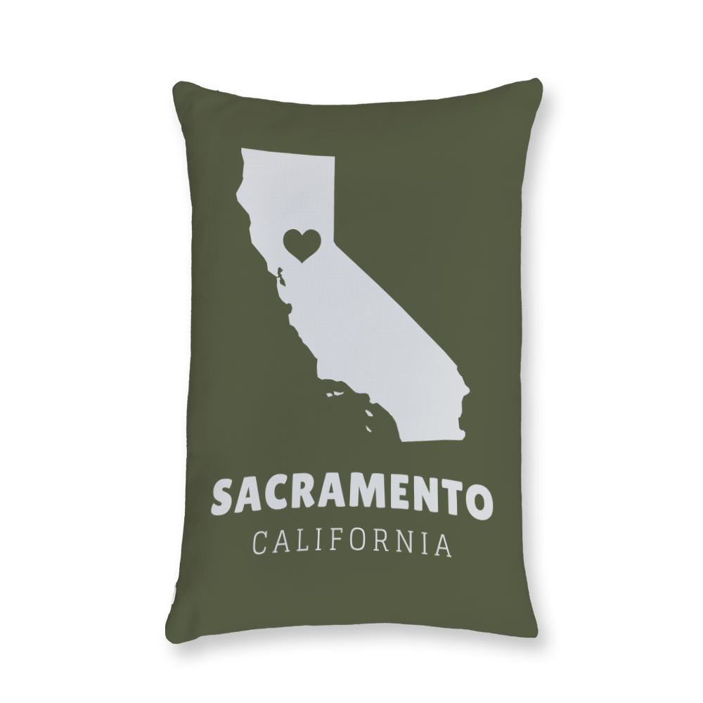 state-vector-heart-california-throw-pillow