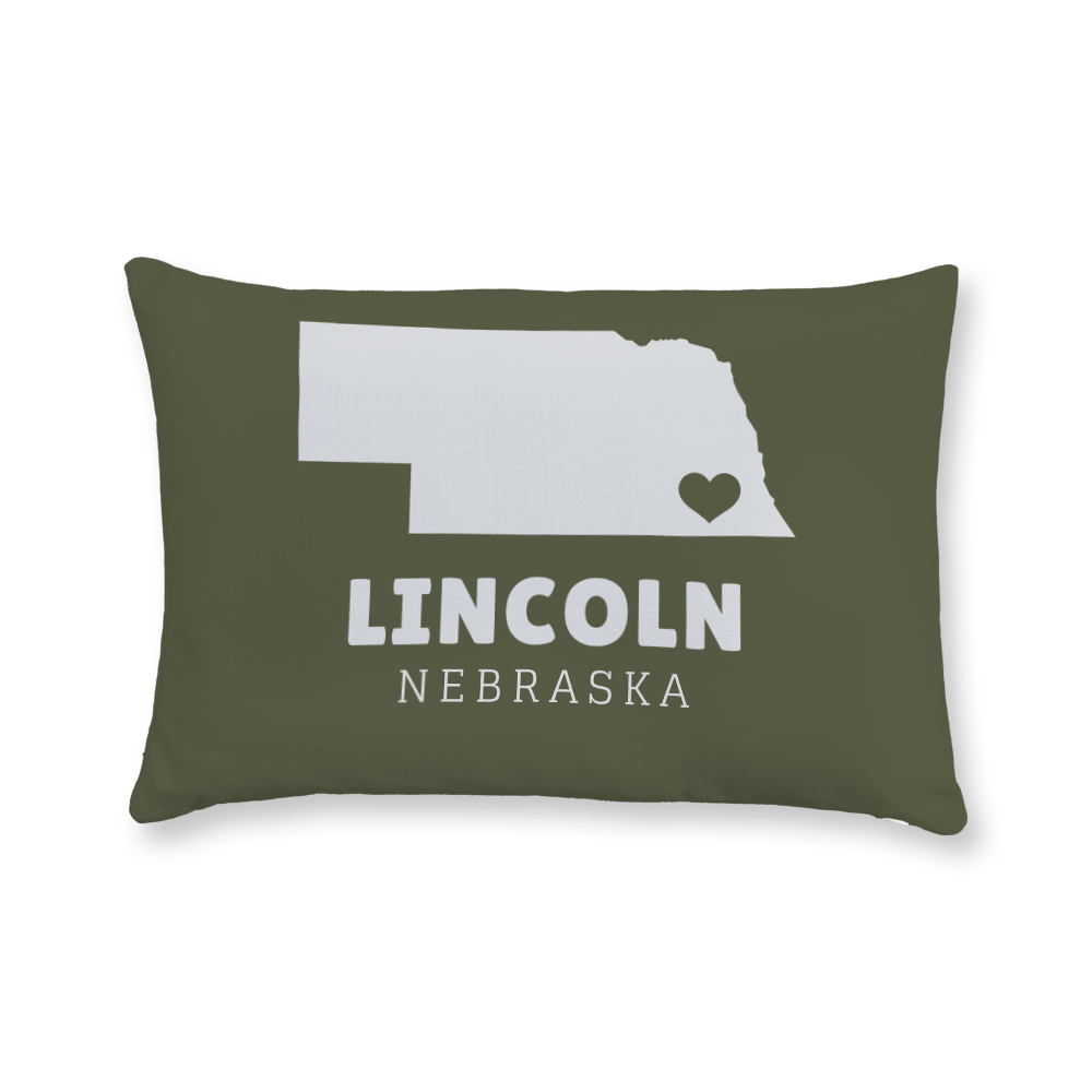 state-vector-heart-nebraska-throw-pillow