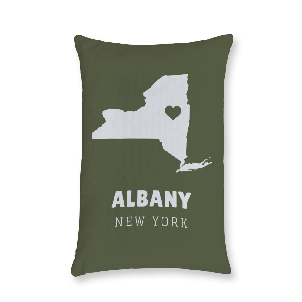 state-vector-heart-new-york-throw-pillow