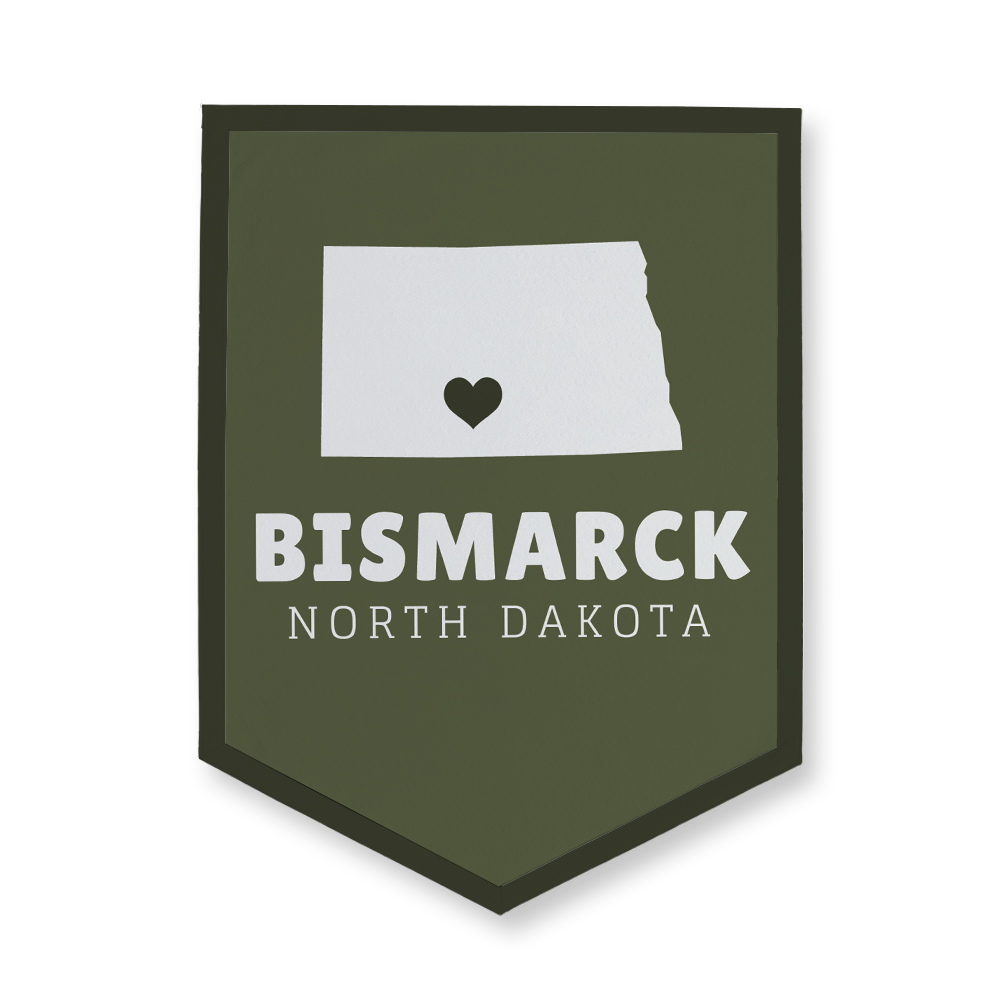 state-vector-heart-north-dakota-camp-flag-five-point