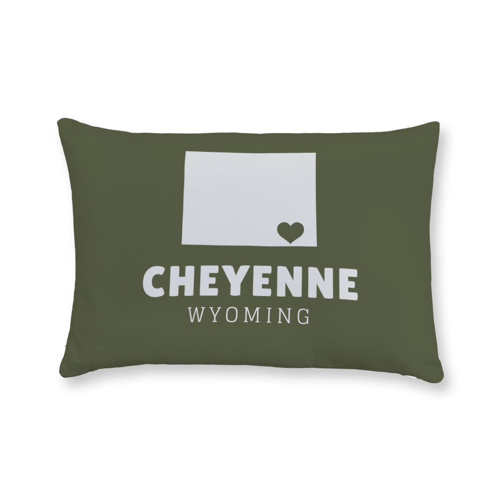 state-vector-heart-wyoming-throw-pillow