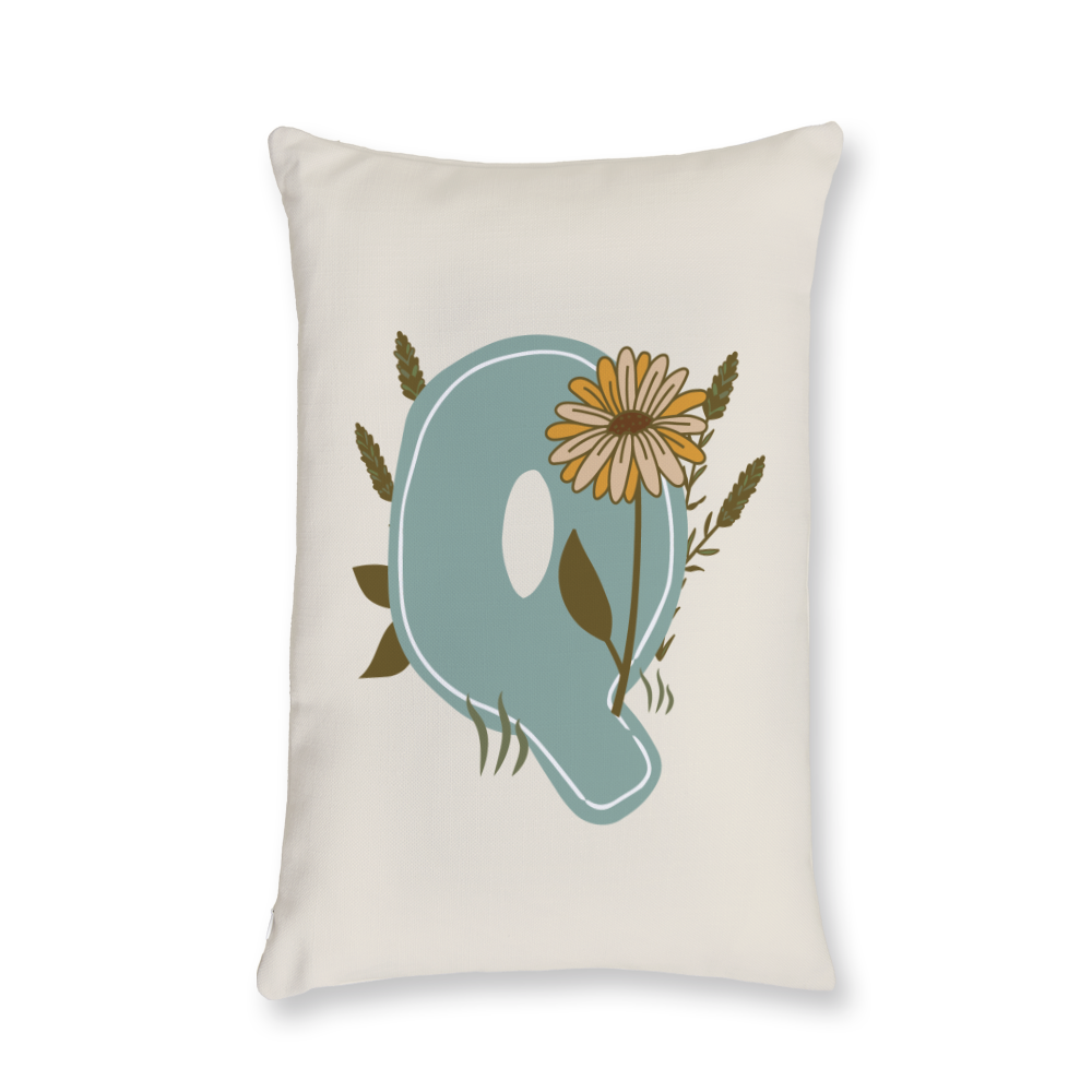 vintage-floral-letter-q-throw-pillow