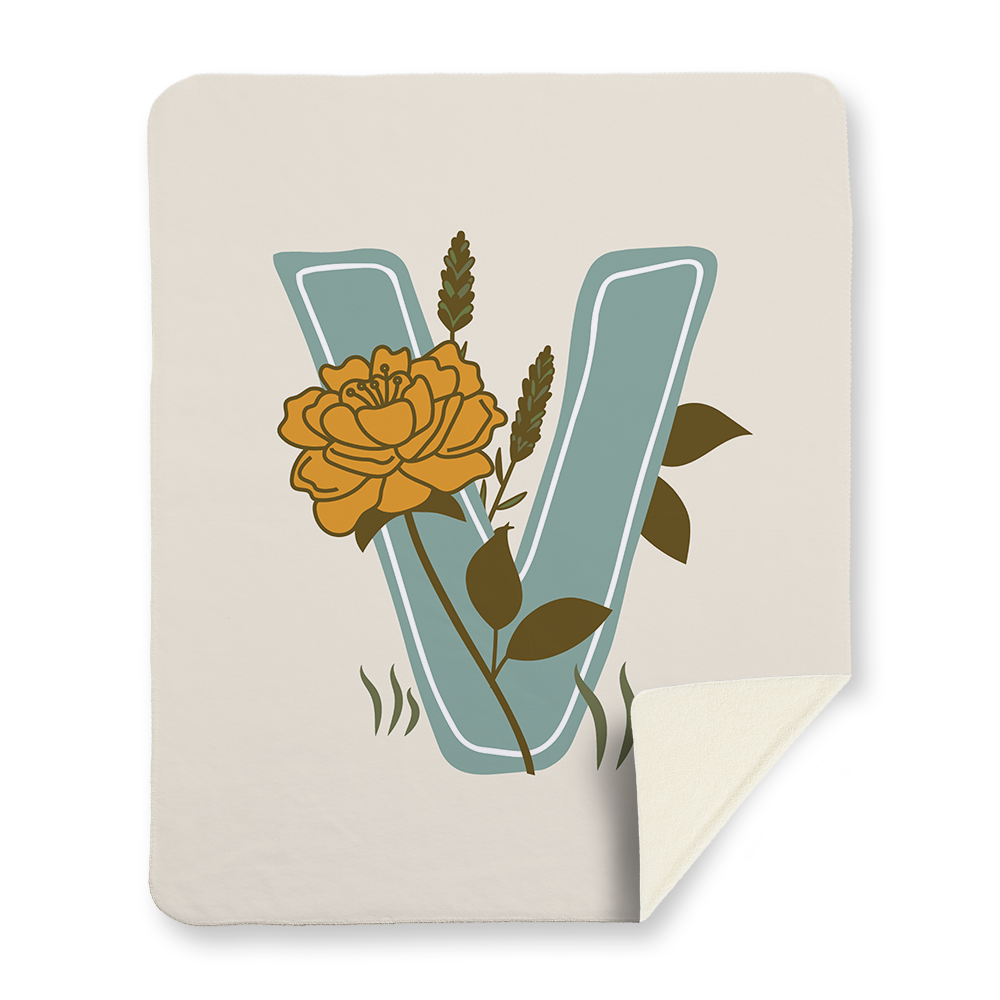 vintage-floral-letter-v-blanket-sherpa