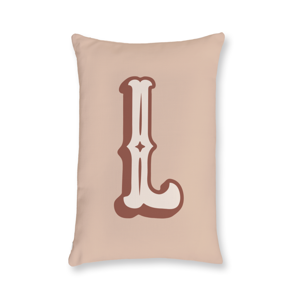 western-style-letter-l-throw-pillow